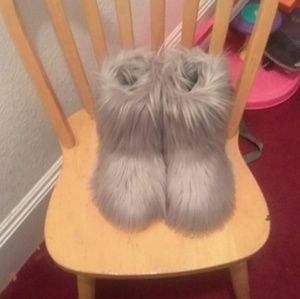 Fur Boots